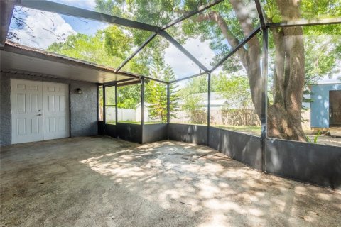 House in Lakeland, Florida 3 bedrooms, 196.58 sq.m. № 1690005 - photo 15