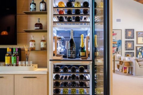 Купить виллу или дом в Пайнкрест, Флорида 6 спален, 654.96м2, № 2018027 - фото 10