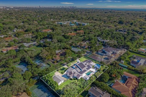 Купить виллу или дом в Пайнкрест, Флорида 6 спален, 654.96м2, № 2018027 - фото 3