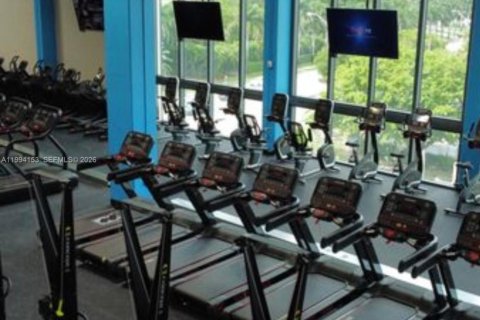 Townhouse in Doral, Florida 4 bedrooms, 195.47 sq.m. № 2055845 - photo 20