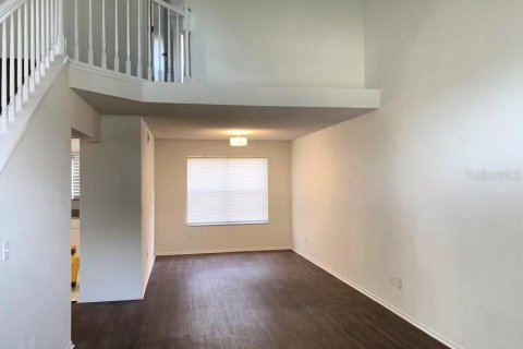 House in Orlando, Florida 4 bedrooms, 184.78 sq.m. № 2225355 - photo 4