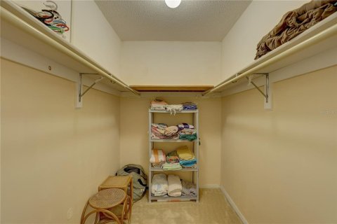 Снять в аренду кондоминиум в Тарпон-Спрингс, Флорида 8 комнат, 86.4м2, № 2148090 - фото 29
