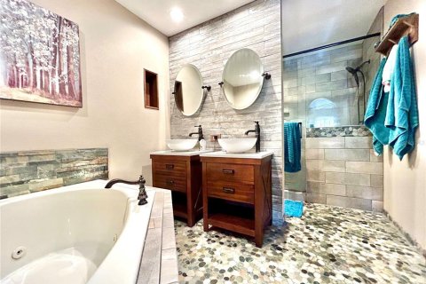 Casa en alquiler en Orlando, Florida, 4 dormitorios, 260.78 m2 № 1919364 - foto 29