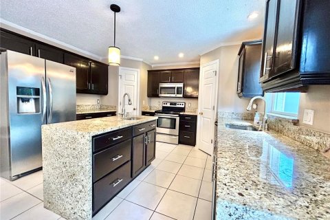 Casa en alquiler en Orlando, Florida, 4 dormitorios, 260.78 m2 № 1919364 - foto 10