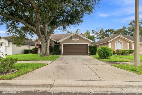 Villa ou maison à vendre à Tampa, Floride: 3 chambres, 156.26 m2 № 2291836 - photo 2