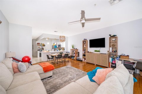 Townhouse in Orlando, Florida 3 bedrooms, 156.26 sq.m. № 1856242 - photo 21