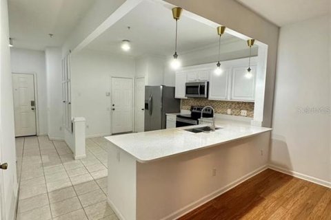 Townhouse in Orlando, Florida 3 bedrooms, 156.26 sq.m. № 1856242 - photo 4