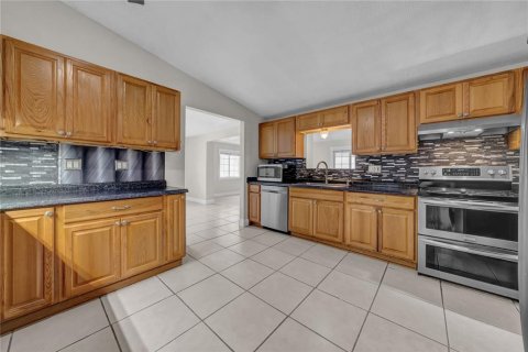 Villa ou maison à vendre à Lutz, Floride: 3 chambres, 157 m2 № 1906965 - photo 8