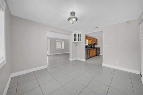 Villa ou maison à vendre à Lutz, Floride: 3 chambres, 157 m2 № 1906965 - photo 14