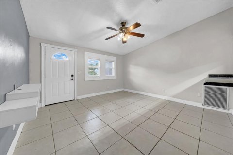 Villa ou maison à vendre à Lutz, Floride: 3 chambres, 157 m2 № 1906965 - photo 5