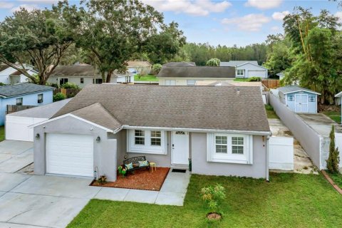 Villa ou maison à vendre à Lutz, Floride: 3 chambres, 157 m2 № 1906965 - photo 2