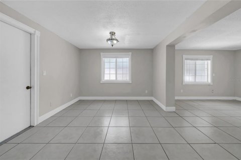 Villa ou maison à vendre à Lutz, Floride: 3 chambres, 157 m2 № 1906965 - photo 13