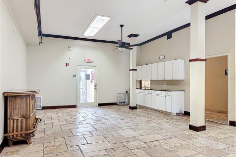Commercial property in Bradenton, Florida 611.3 sq.m. № 2109940 - photo 26
