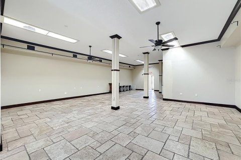 Commercial property in Bradenton, Florida 611.3 sq.m. № 2109940 - photo 22