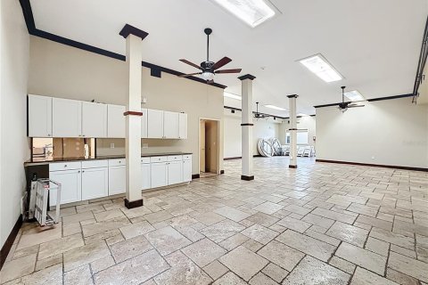 Commercial property in Bradenton, Florida 611.3 sq.m. № 2109940 - photo 27