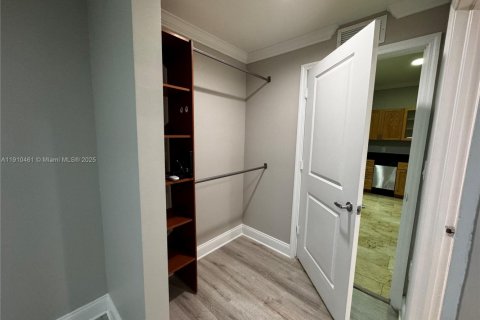 Appartement à louer à Sweetwater, Floride: 2 chambres № 1966605 - photo 8