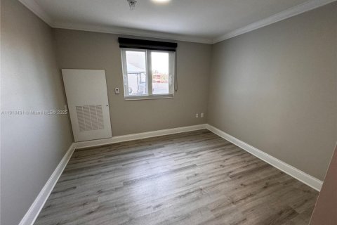 Appartement à louer à Sweetwater, Floride: 2 chambres № 1966605 - photo 12