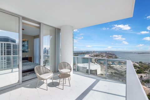 Copropriété à vendre à Miami, Floride: 3 chambres, 203.27 m2 № 1985217 - photo 1