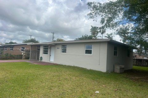 Villa ou maison à vendre à Homestead, Floride: 3 chambres, 81.29 m2 № 2079876 - photo 5