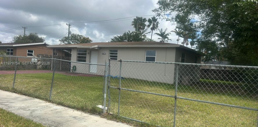 Villa ou maison à Homestead, Floride 3 chambres, 81.29 m2 № 2079876