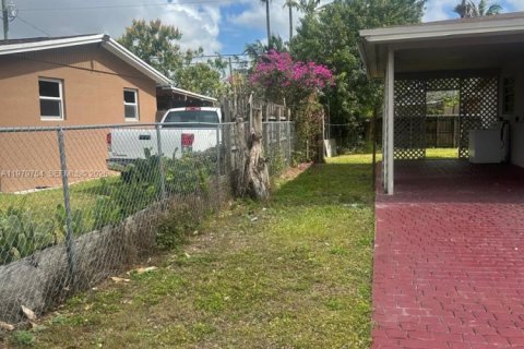Villa ou maison à vendre à Homestead, Floride: 3 chambres, 81.29 m2 № 2079876 - photo 4