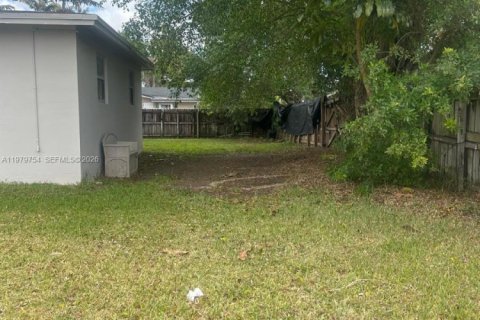 Villa ou maison à vendre à Homestead, Floride: 3 chambres, 81.29 m2 № 2079876 - photo 19