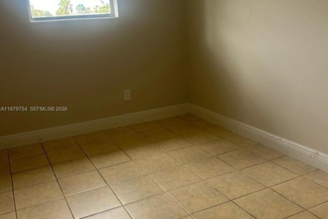 Villa ou maison à vendre à Homestead, Floride: 3 chambres, 81.29 m2 № 2079876 - photo 13