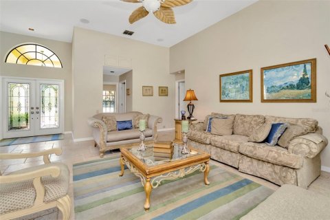 House in Tampa, Florida 4 bedrooms, 313.45 sq.m. № 1847111 - photo 25