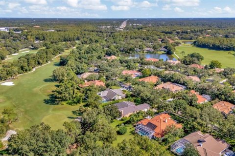 House in Tampa, Florida 4 bedrooms, 313.45 sq.m. № 1847111 - photo 6