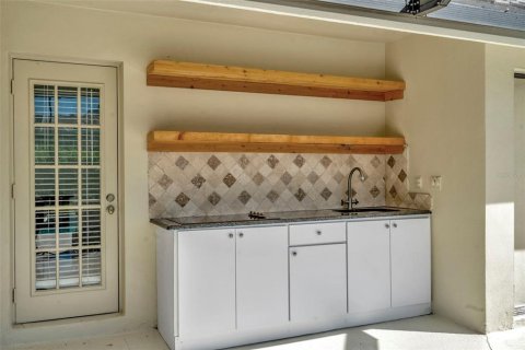 House in Tampa, Florida 4 bedrooms, 313.45 sq.m. № 1847111 - photo 22
