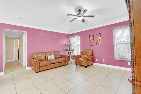 Casa en venta en Port St. Lucie, Florida, 4 dormitorios, 197.32 m2 № 2180761 - foto 15