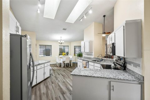 Купить виллу или дом в Палм-Кост, Флорида 9 комнат, 178.56м2, № 1560388 - фото 12
