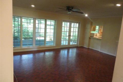 Casa en alquiler en Gainesville, Florida, 4 dormitorios, 221.66 m2 № 1837136 - foto 12