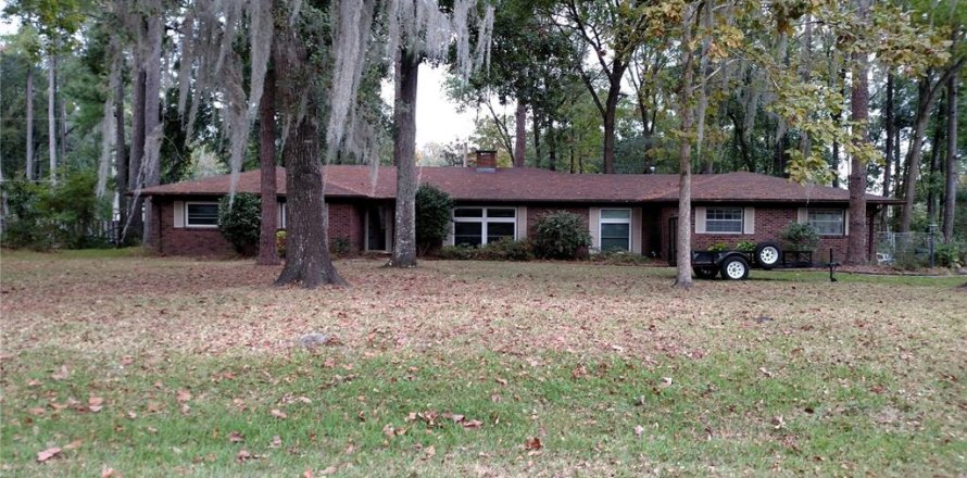 Villa ou maison à Gainesville, Floride 4 chambres, 221.66 m2 № 1837136