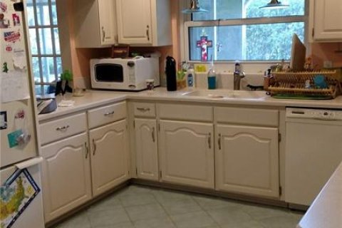 Casa en alquiler en Gainesville, Florida, 4 dormitorios, 221.66 m2 № 1837136 - foto 2