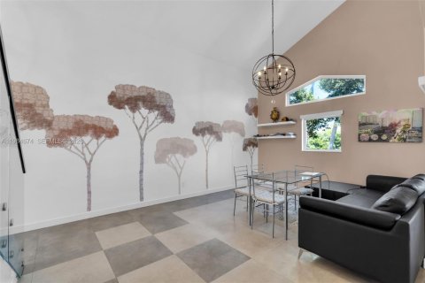 Villa ou maison à vendre à Dania Beach, Floride: 4 chambres, 128.95 m2 № 2048137 - photo 5