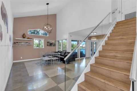 Villa ou maison à vendre à Dania Beach, Floride: 4 chambres, 128.95 m2 № 2048137 - photo 4