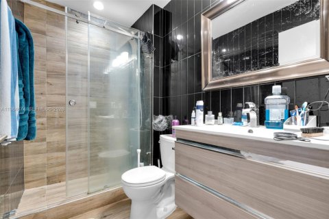 Villa ou maison à vendre à Dania Beach, Floride: 4 chambres, 128.95 m2 № 2048137 - photo 15