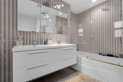 Villa ou maison à vendre à Dania Beach, Floride: 4 chambres, 128.95 m2 № 2048137 - photo 20