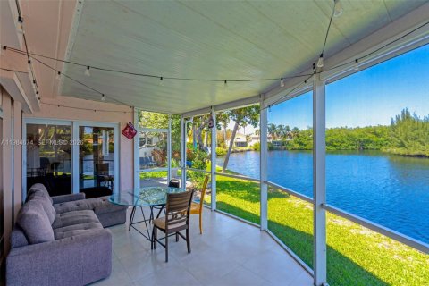 Villa ou maison à vendre à Dania Beach, Floride: 4 chambres, 128.95 m2 № 2048137 - photo 23