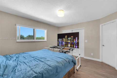 Villa ou maison à vendre à Dania Beach, Floride: 4 chambres, 128.95 m2 № 2048137 - photo 17