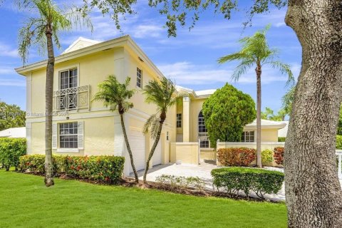 House in Pembroke Pines, Florida 3 bedrooms, 191.01 sq.m. № 1823828 - photo 8
