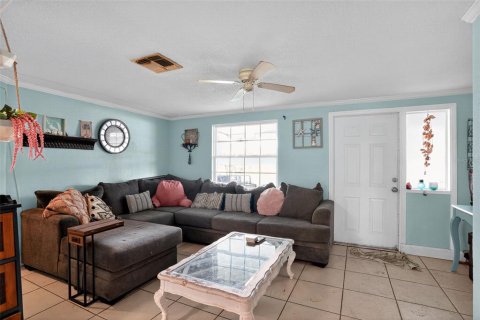 Casa en venta en New Port Richey, Florida, 3 dormitorios, 115.76 m2 № 1900403 - foto 10