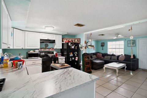 Casa en venta en New Port Richey, Florida, 3 dormitorios, 115.76 m2 № 1900403 - foto 19