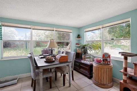 Casa en venta en New Port Richey, Florida, 3 dormitorios, 115.76 m2 № 1900403 - foto 16
