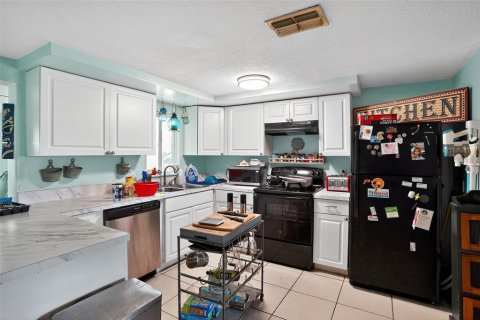 Casa en venta en New Port Richey, Florida, 3 dormitorios, 115.76 m2 № 1900403 - foto 24