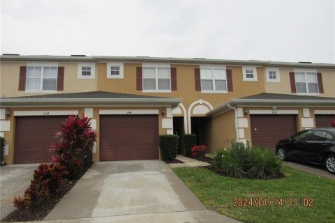 Adosado en Davenport, Florida 2 dormitorios, 117.8 m2 № 2097429
