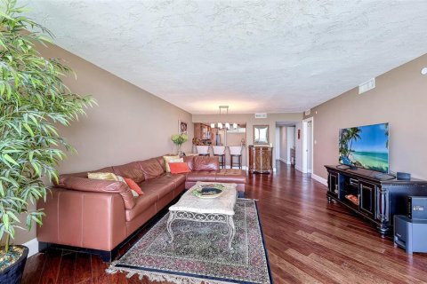 Copropriété à vendre à Sarasota, Floride: 2 chambres, 144.46 m2 № 2093672 - photo 8