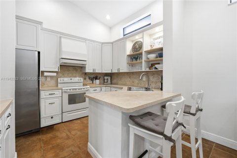 Купить виллу или дом в Санрайз, Флорида 3 спальни, 135.64м2, № 2002350 - фото 13