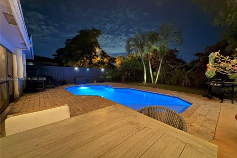 Купить виллу или дом в Санрайз, Флорида 3 спальни, 135.64м2, № 2002350 - фото 11